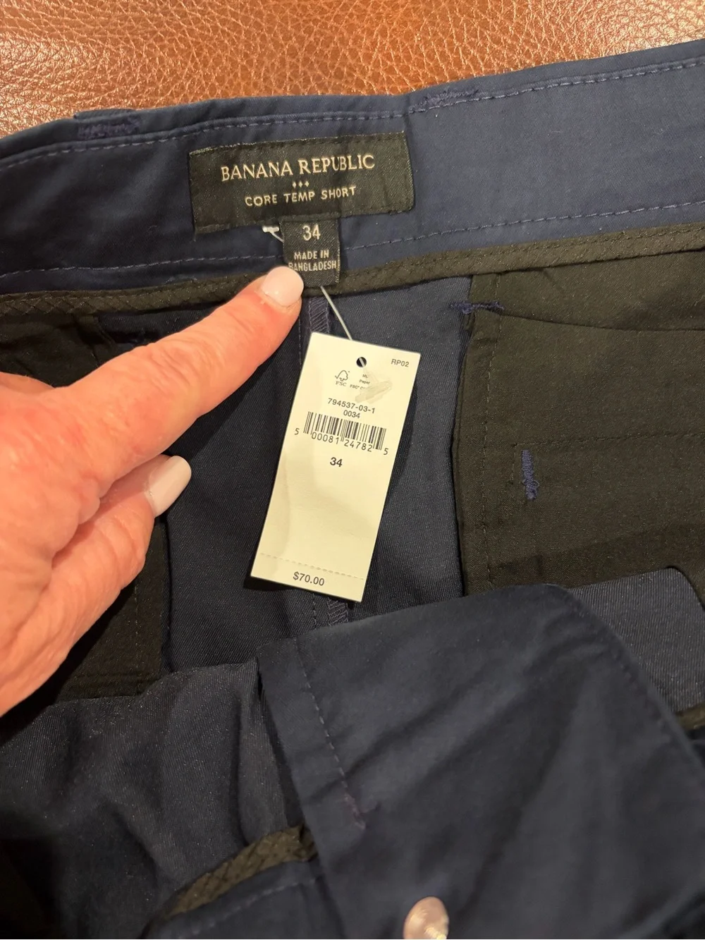 Banana Republic Navy Flat-Front Men's Shorts - 7